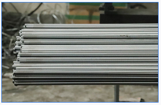 Between 25-30 Degrees 2 Microns 0.2-0.4 Hydraulic Piston Rod Engineering Machinery