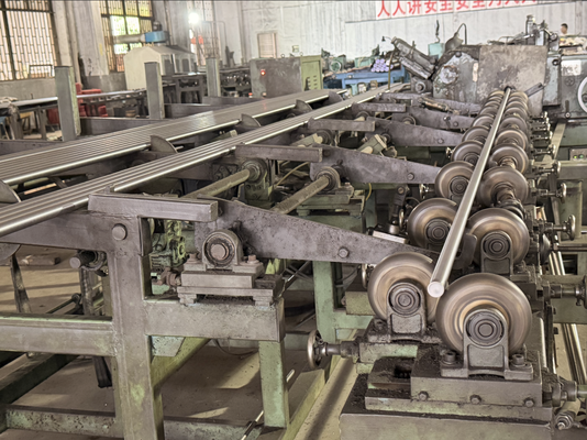 HRC 55-63 Hardened Chrome Piston Rod with Ra 0.2-0.4 Surface Roughness and ISO f7 Diameter Tolerance